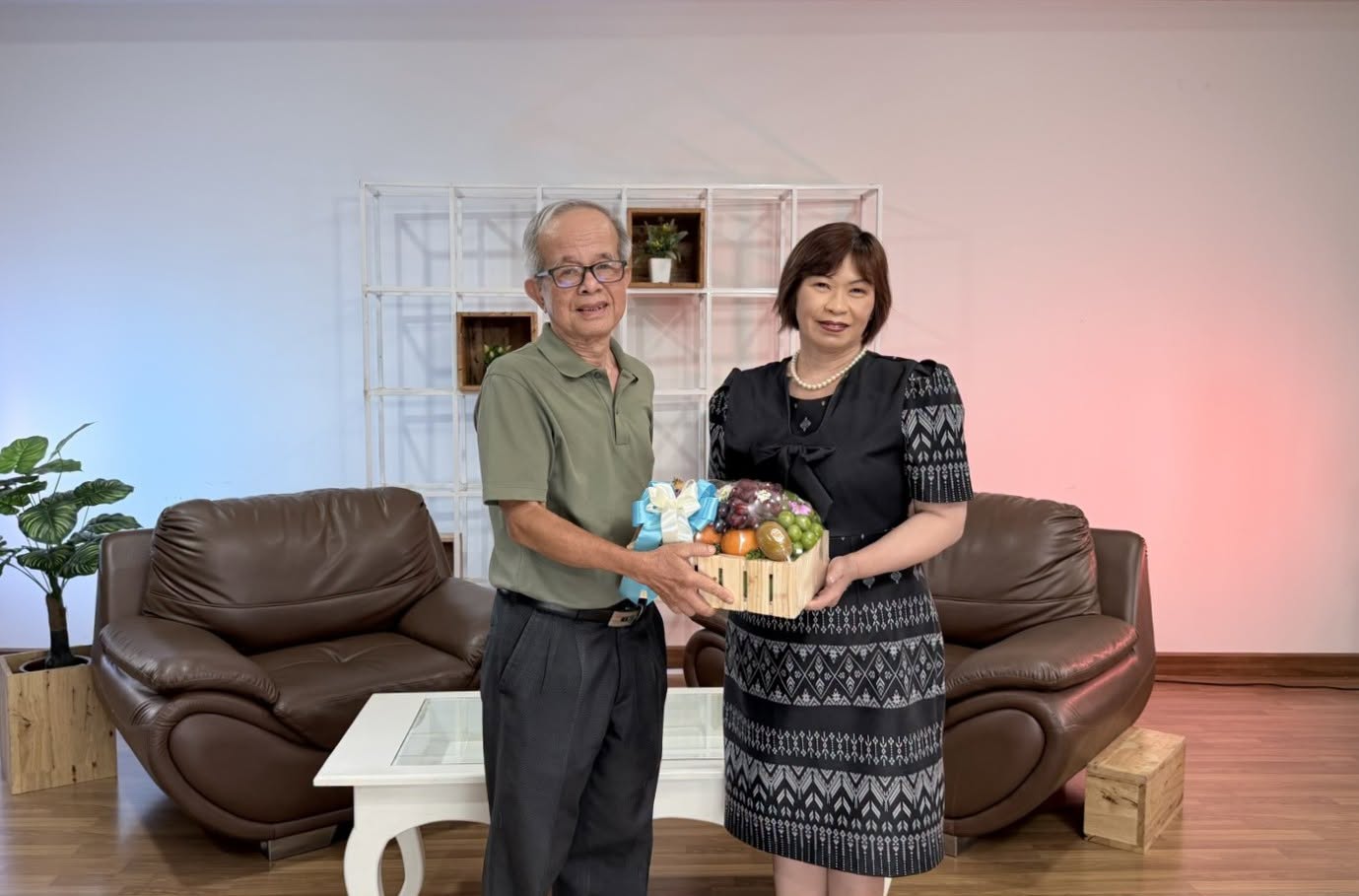 สำนักคอมพิวเตอร์ จัดสัมภาษณ์พิเศษผู้บริหารตั้งแต่อดีตจนถึงปัจจุบัน